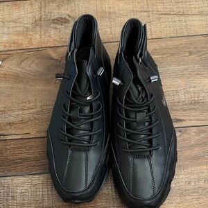 NEW Vogany Unisex Black High-Top Sneakers